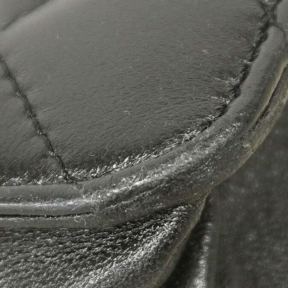 CHANEL Black Lambskin Leather Wallet - Picture 5 of 9